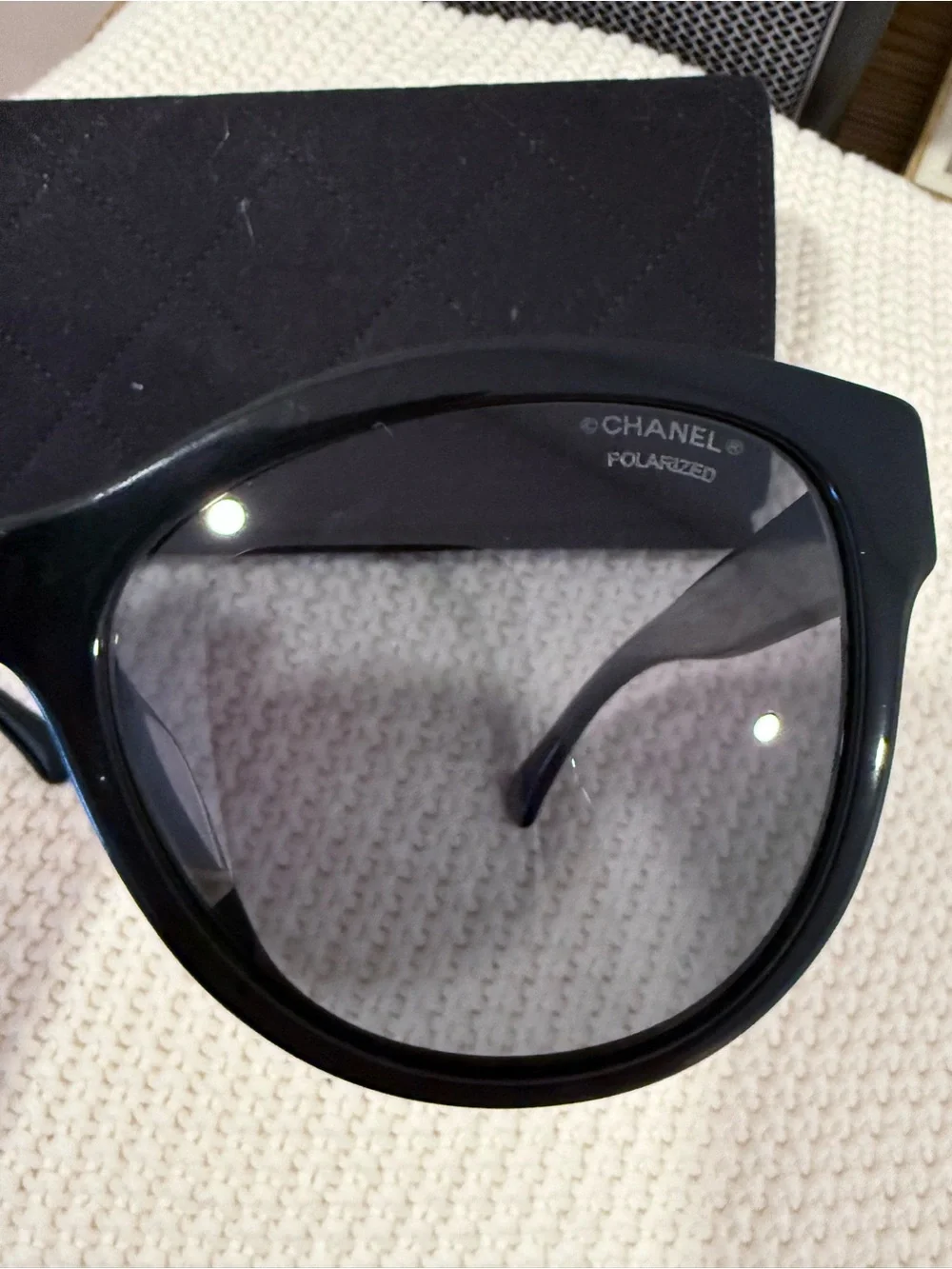 CHANEL Butterfly Sunglasses-Black